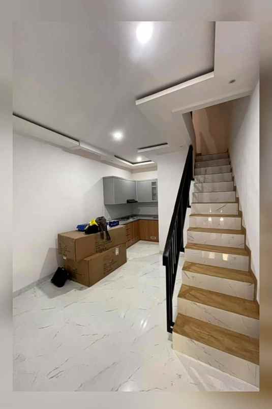 dijual rumah jatinegara kaum rawamangun