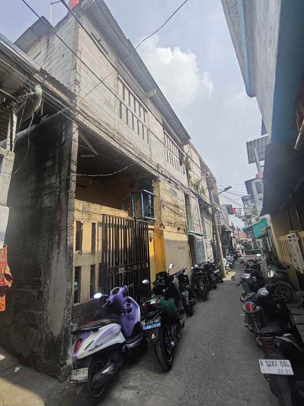 dijual rumah jl bak air 2 rt rw 3 13