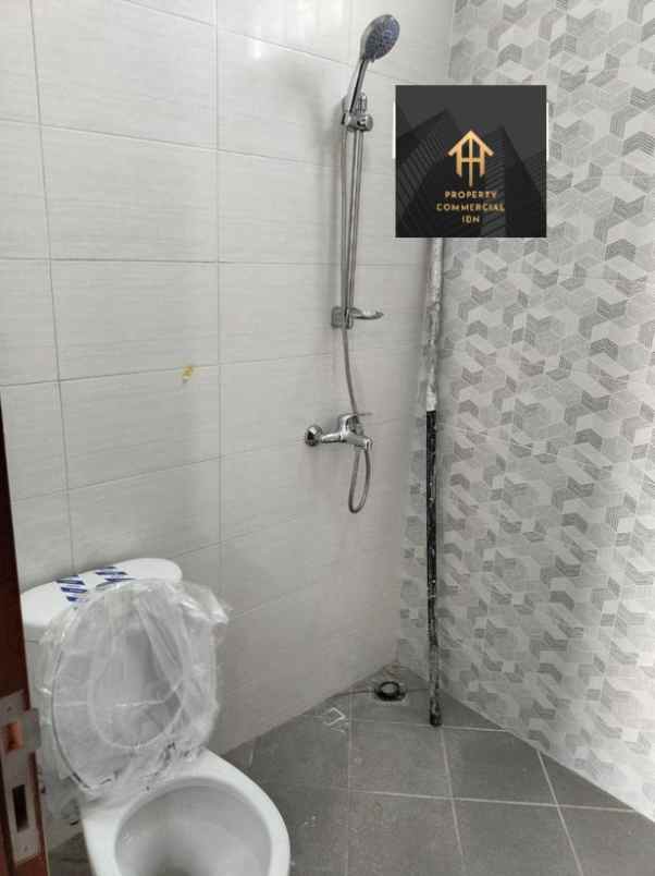 dijual rumah jl batununggal buah batu