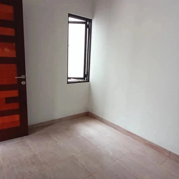 dijual rumah jl citeureup sindangpanon