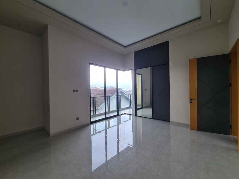 dijual rumah jl dayu sinduharjo jakal km 8