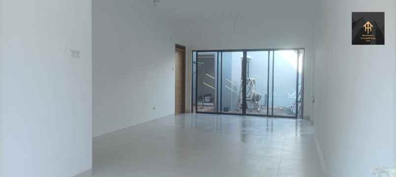 dijual rumah jl leuwisari leuwipanjang