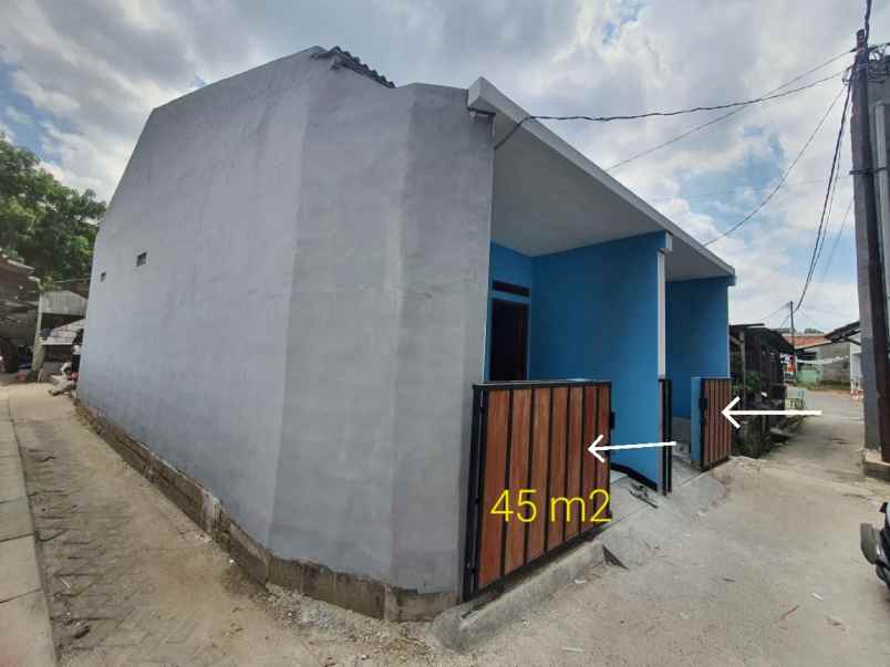 dijual rumah jl mushola perigi masjid