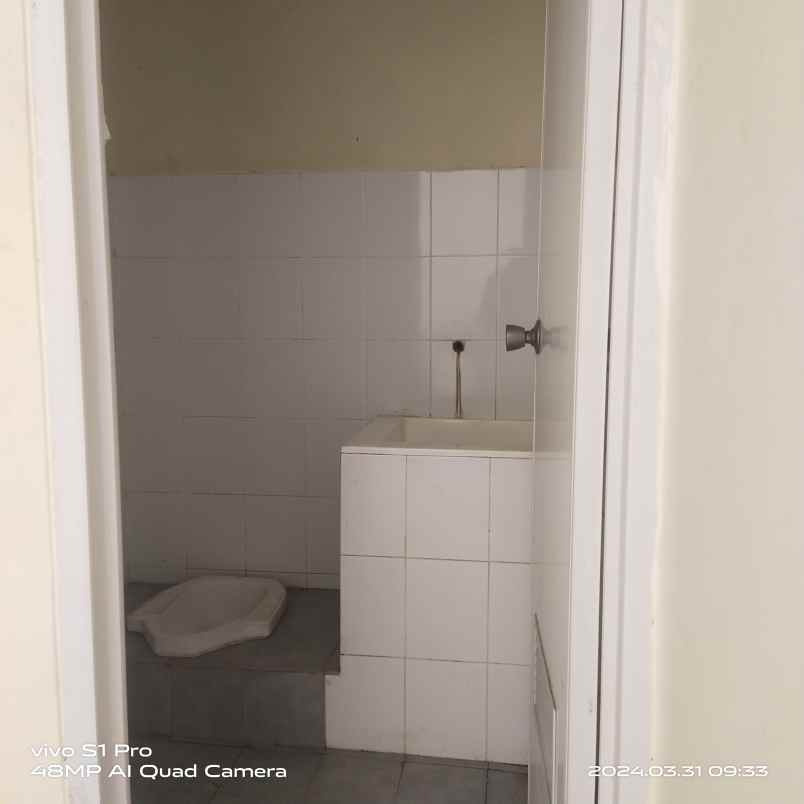 dijual rumah jl raya cilebut bogor