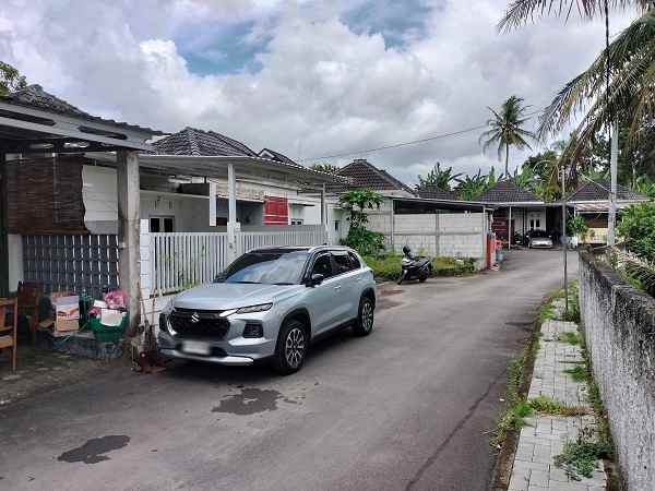 dijual rumah jl sribitan bangunjiwo
