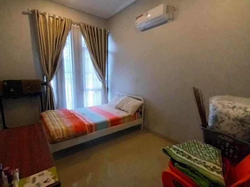 dijual rumah jl sukajadi