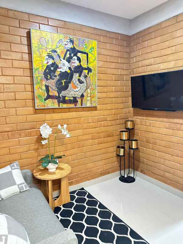 dijual rumah jl telang timur