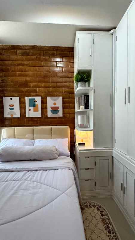 dijual rumah jl telang timur