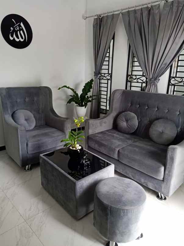 dijual rumah jln pramuka kavling