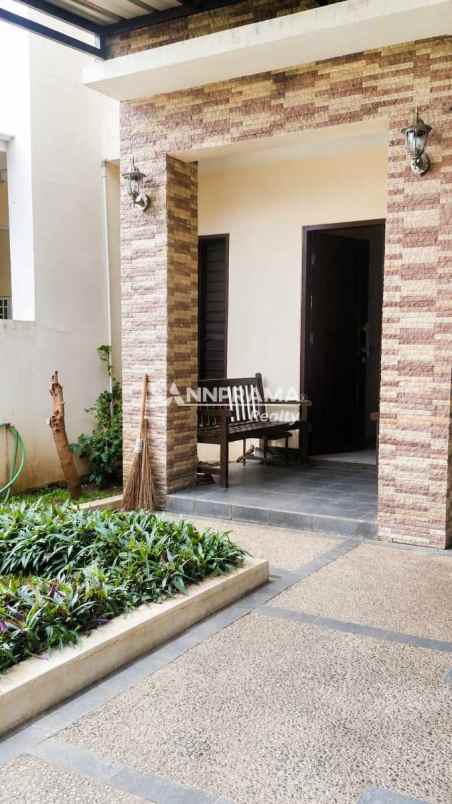 dijual rumah jln raya sawangan depok