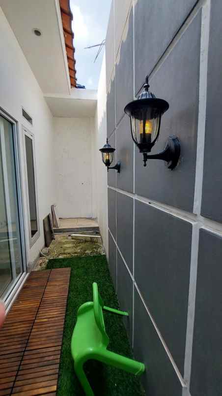 dijual rumah kavling arco sawangan