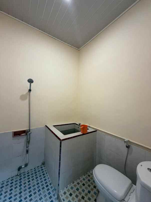 dijual rumah kedinding tenga kec