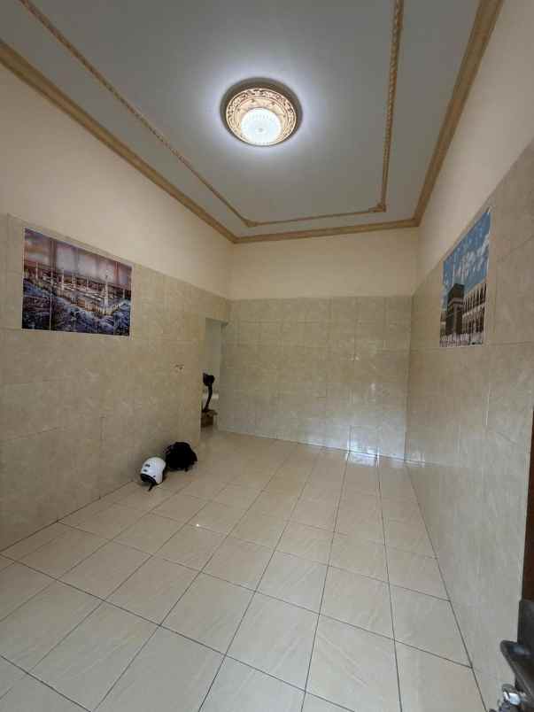 dijual rumah kedinding tenga kec