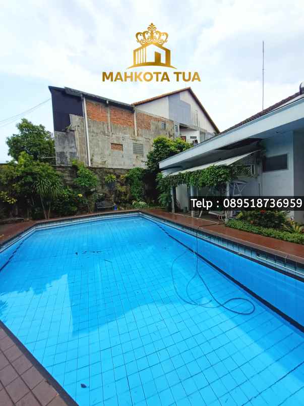 dijual rumah kemang
