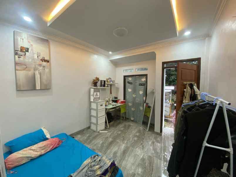 dijual rumah komp mulia graha buahbatu