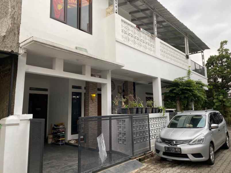 dijual rumah komp mulia graha buahbatu