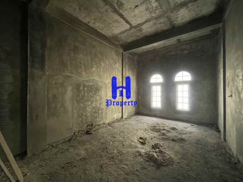 dijual rumah komplek ampera geoju jalan