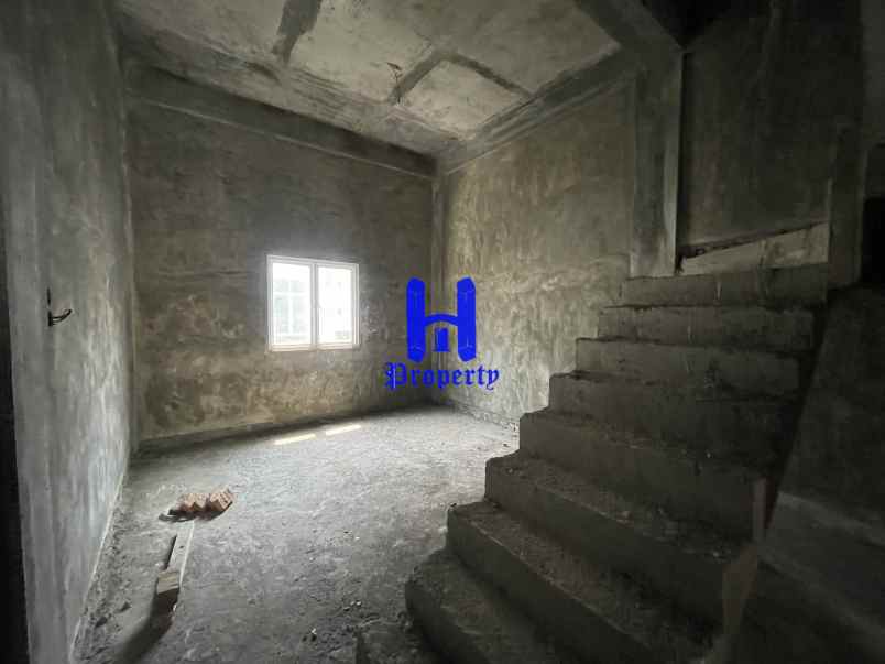 dijual rumah komplek ampera geoju jalan