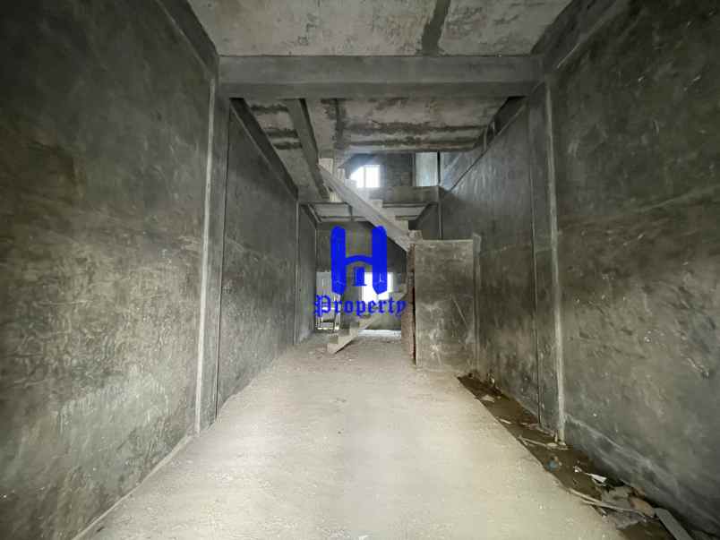 dijual rumah komplek ampera geoju jalan