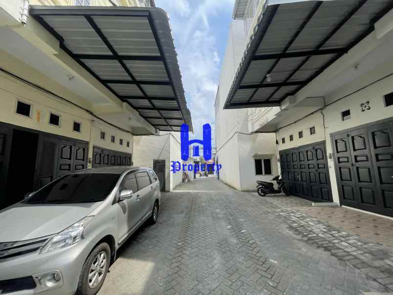 dijual rumah komplek ampera geoju jalan