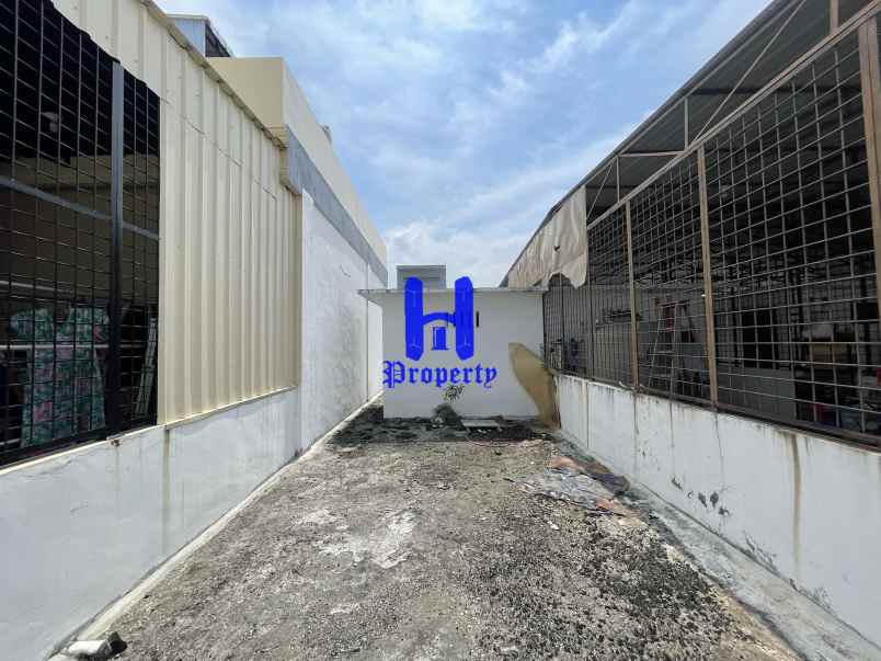 dijual rumah komplek ampera geoju jalan