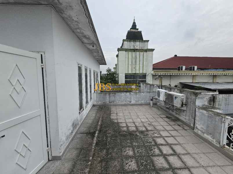 dijual rumah komplek belibis