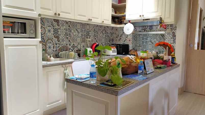 dijual rumah komplek kavling marinir