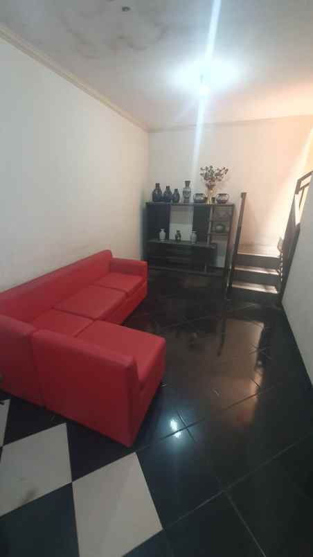 dijual rumah komplek kopassus sukatani