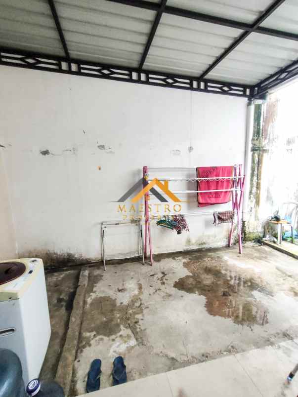 dijual rumah komplek medan resort city