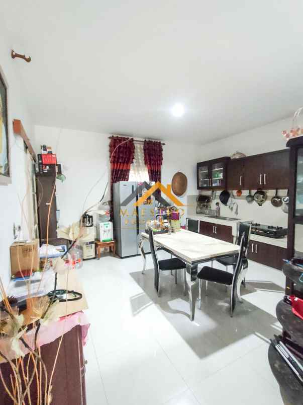 dijual rumah komplek medan resort city