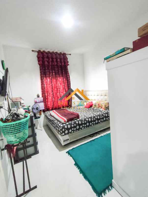 dijual rumah komplek medan resort city