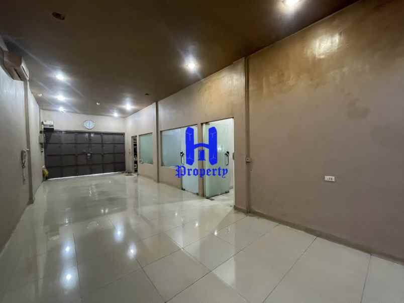 dijual rumah komplek setia jadi