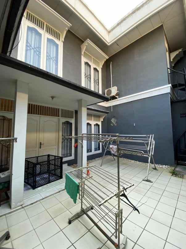 dijual rumah kota wisata cibubur