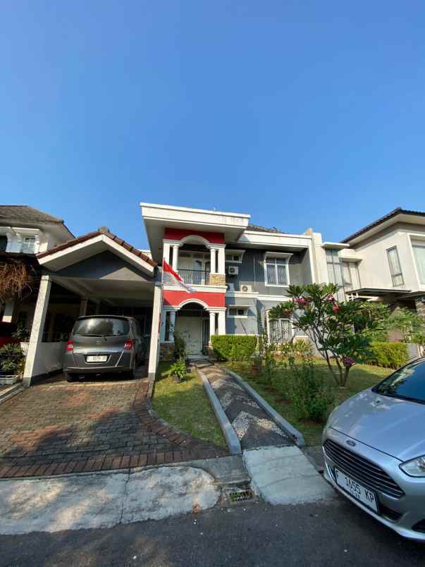 dijual rumah kota wisata cibubur