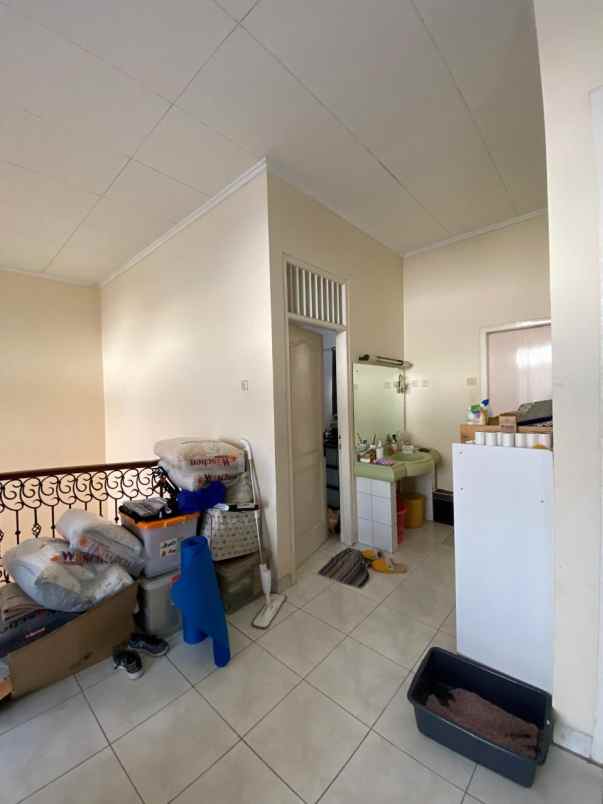 dijual rumah kota wisata cibubur