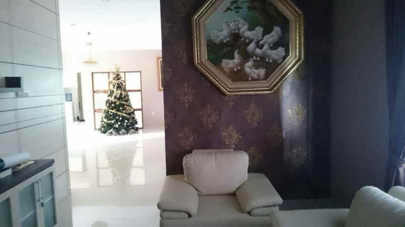 dijual rumah kota wisata cibubur