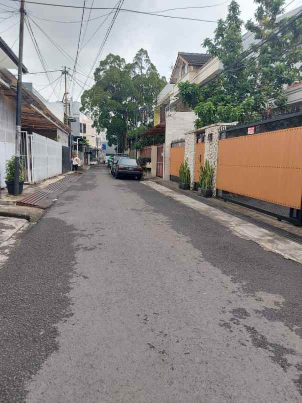 dijual rumah lengkong bandung kora