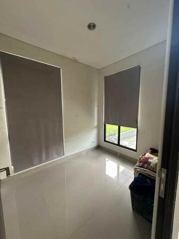dijual rumah leuwinanggung tapos depok
