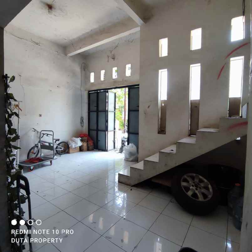 dijual rumah margaasih dekat polsek