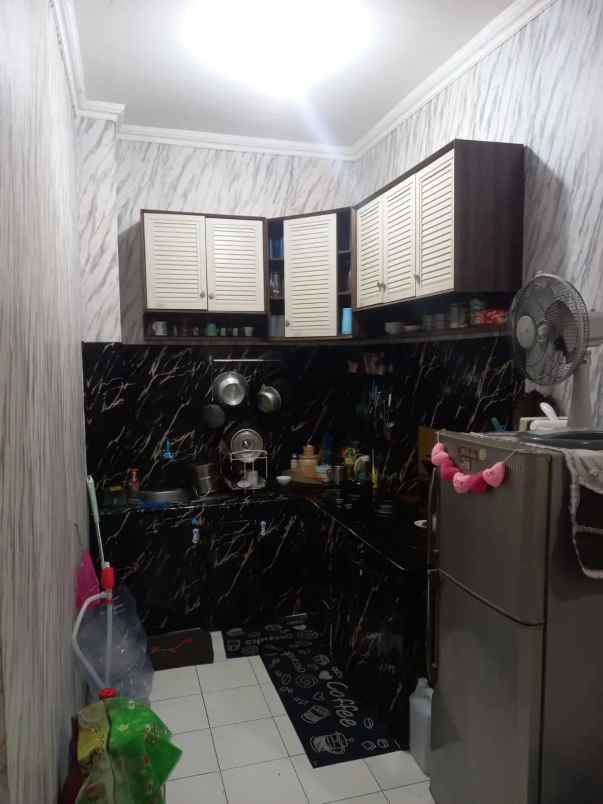dijual rumah mekar indah residence