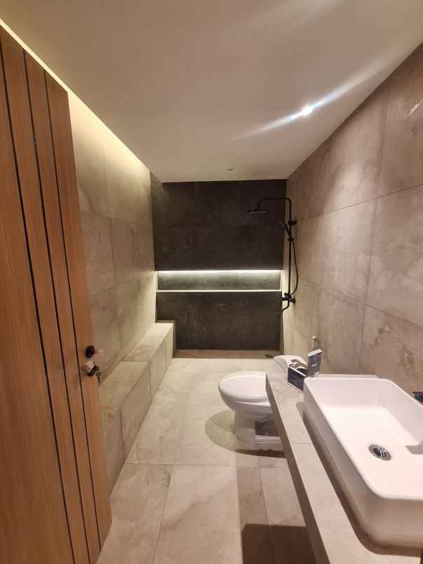 dijual rumah mekarwangi