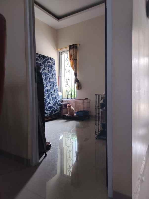 dijual rumah minimalis strategis di kelapa dua depok