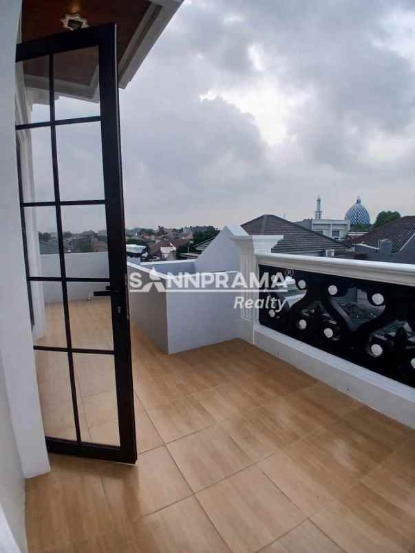 dijual rumah pancoran mas