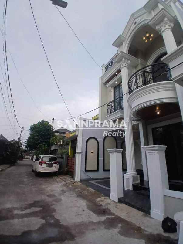 dijual rumah pancoran mas