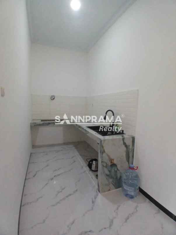 dijual rumah pancoran mas
