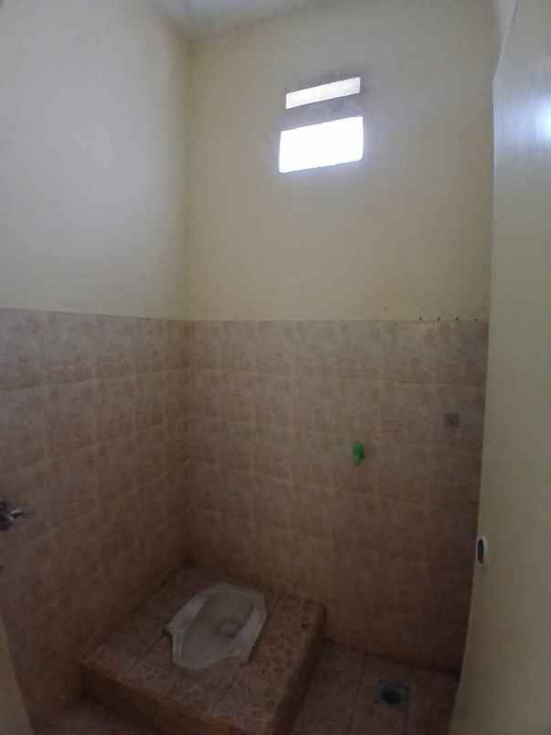 dijual rumah pancoran mas depok