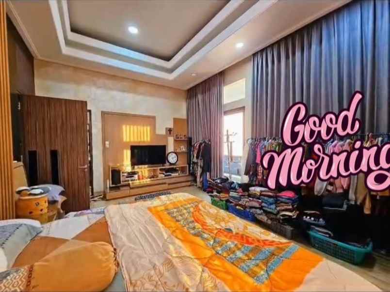 dijual rumah pelangi raya utama