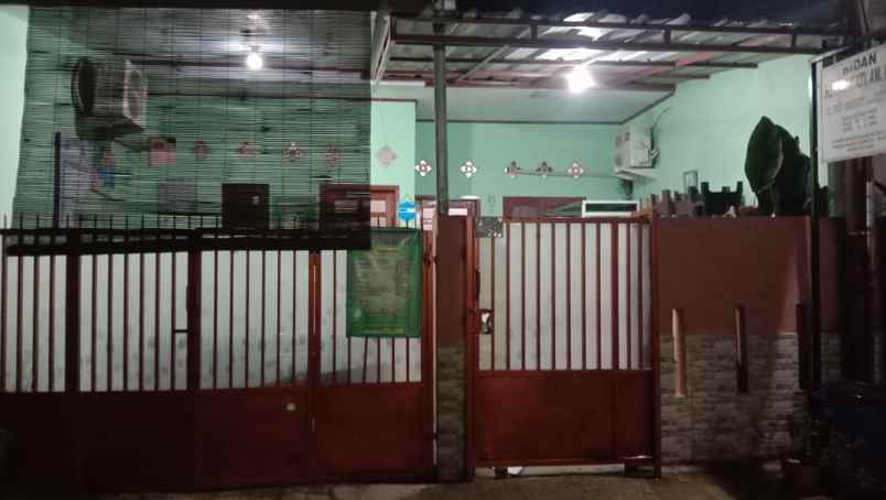 dijual rumah perumahan alam lestari