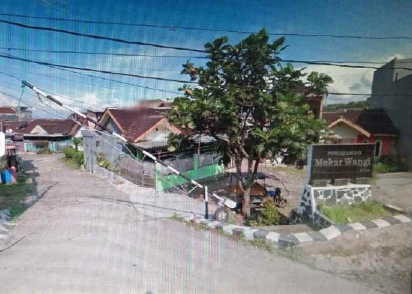 dijual rumah perumahan mekar wangi jl