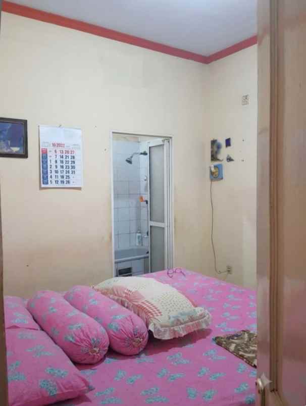 dijual rumah perumahan taman modern